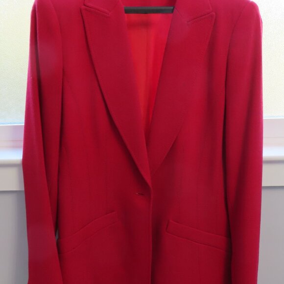 Paddy Campbell Red Wool English Suit, Size 4 (U.S.) - Picture 8 of 11